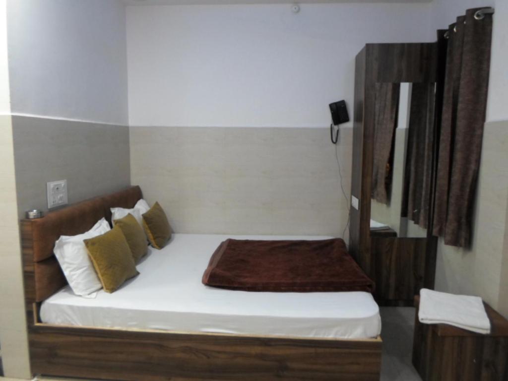 Hotel Sms Ajmer Exteriör bild